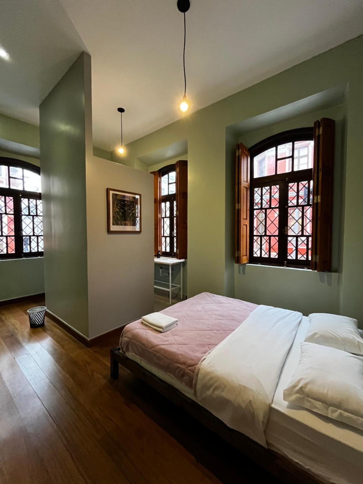Hostel Matilda 库里提巴 外观 照片