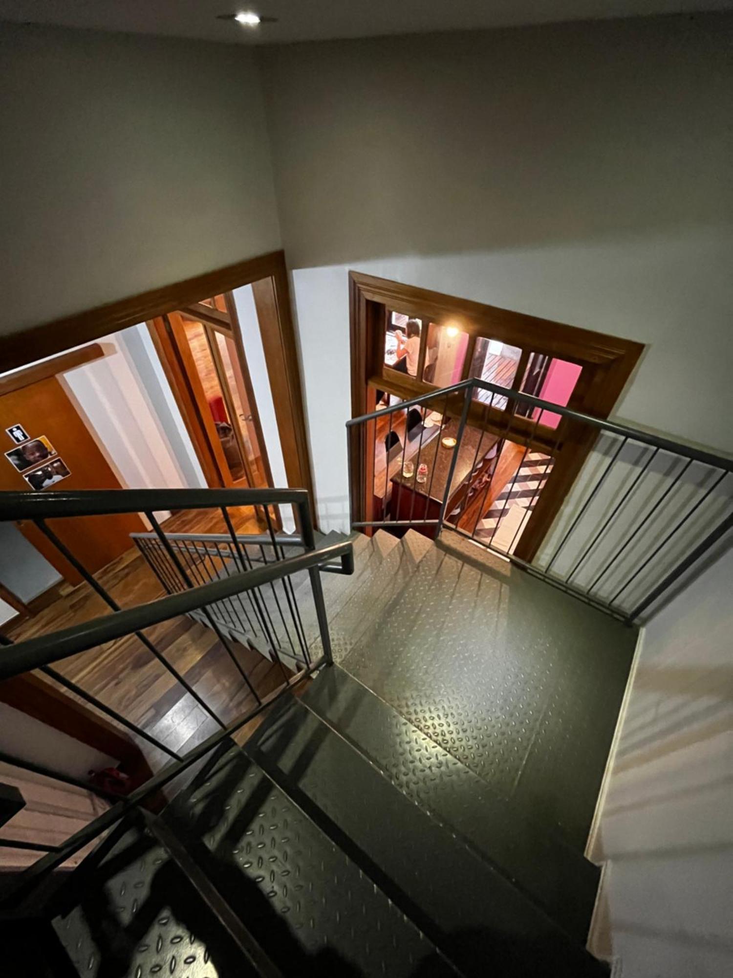 Hostel Matilda 库里提巴 外观 照片