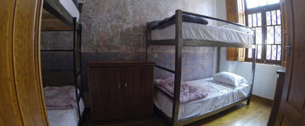 Hostel Matilda 库里提巴 外观 照片
